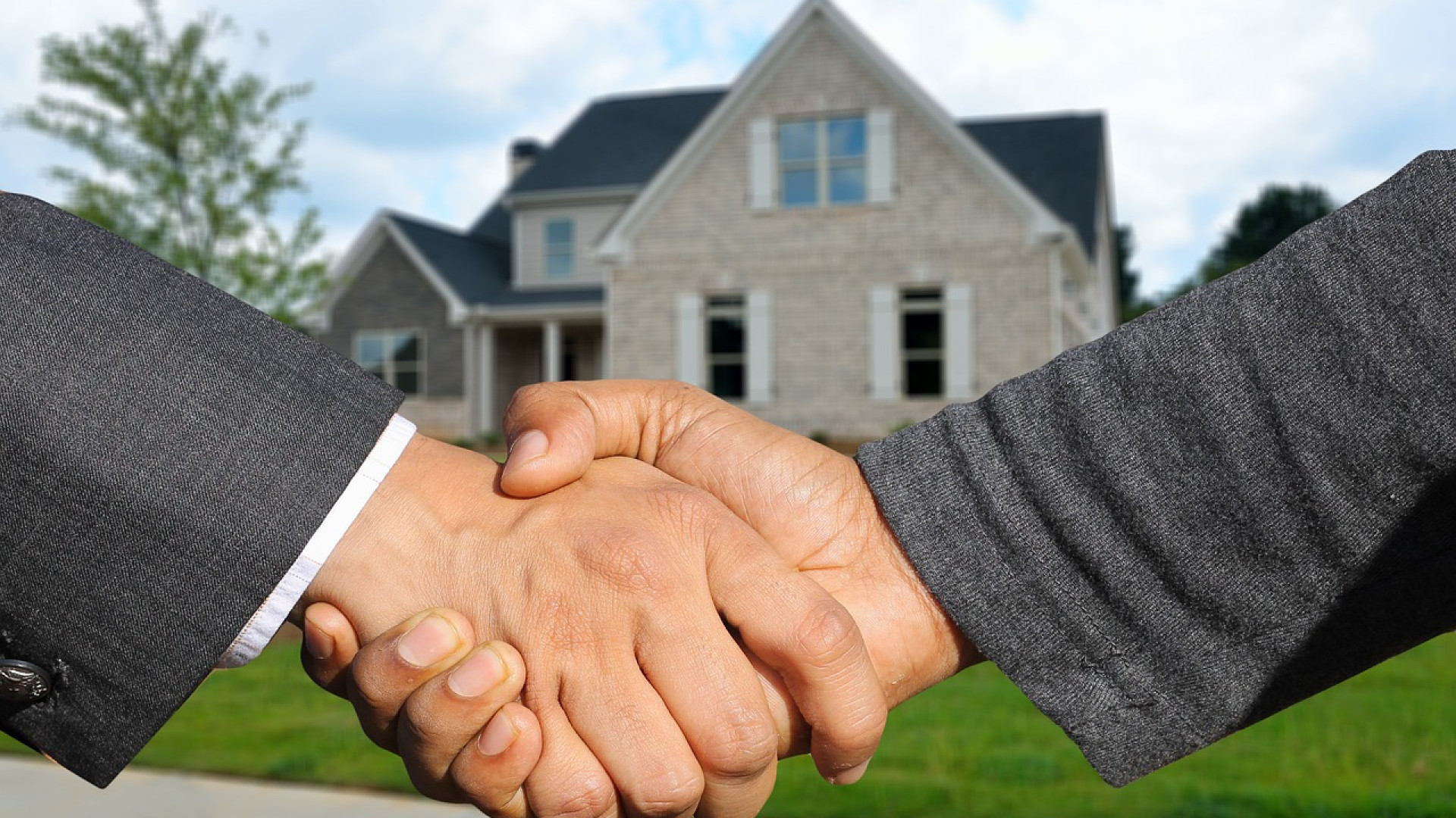 Les mandataires immobiliers : pourquoi doivent-ils posséder une RC Pro ?